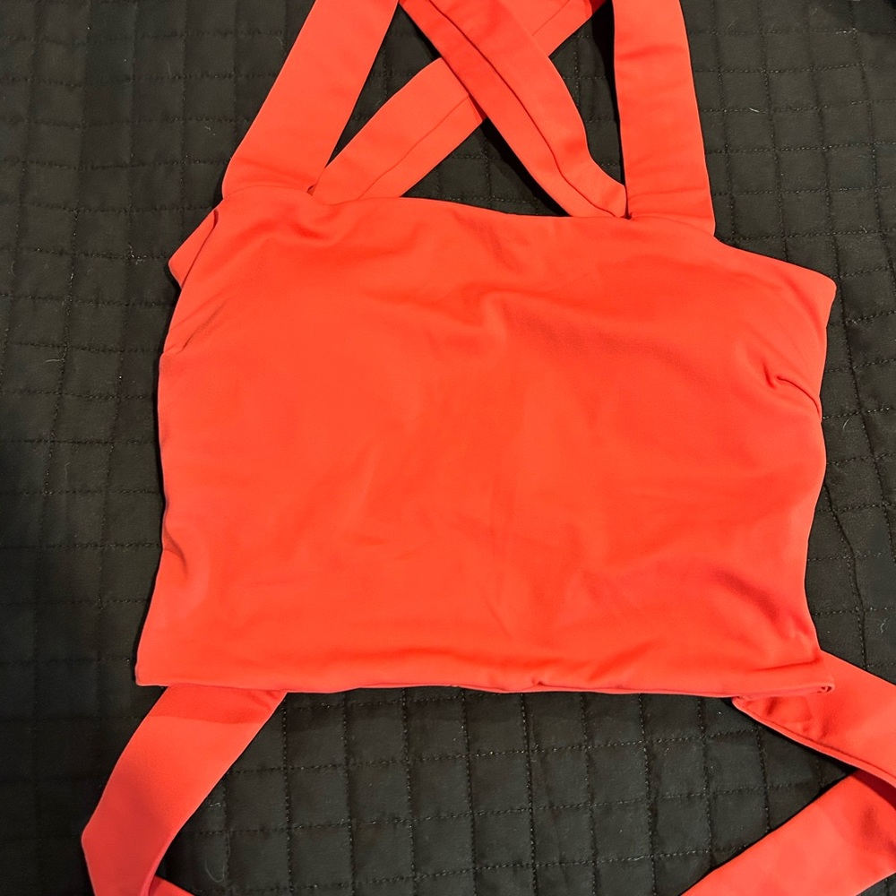 HALARA Coral Cross-Back Yoga Top XS